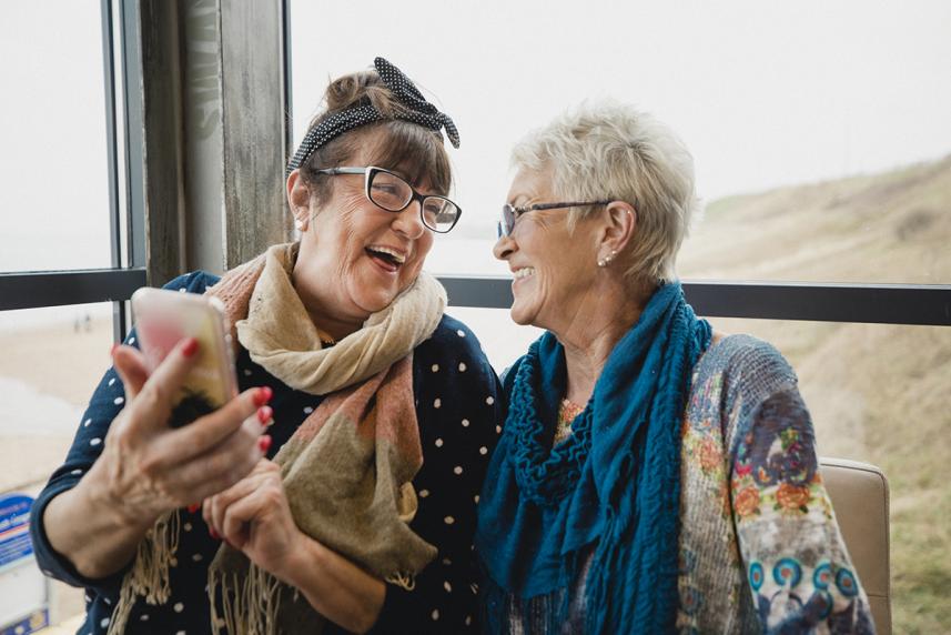 Why it’s important to make new friends after 65 (and how to do it)